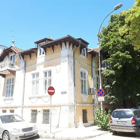 Center 4-bedroom Warna